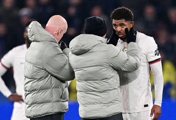 Chelsea gục ngã ở Elland Road: John Terry ‘mổ xẻ’ thất bại và chỉ thẳng những căn bệnh khó chữa của The Blues